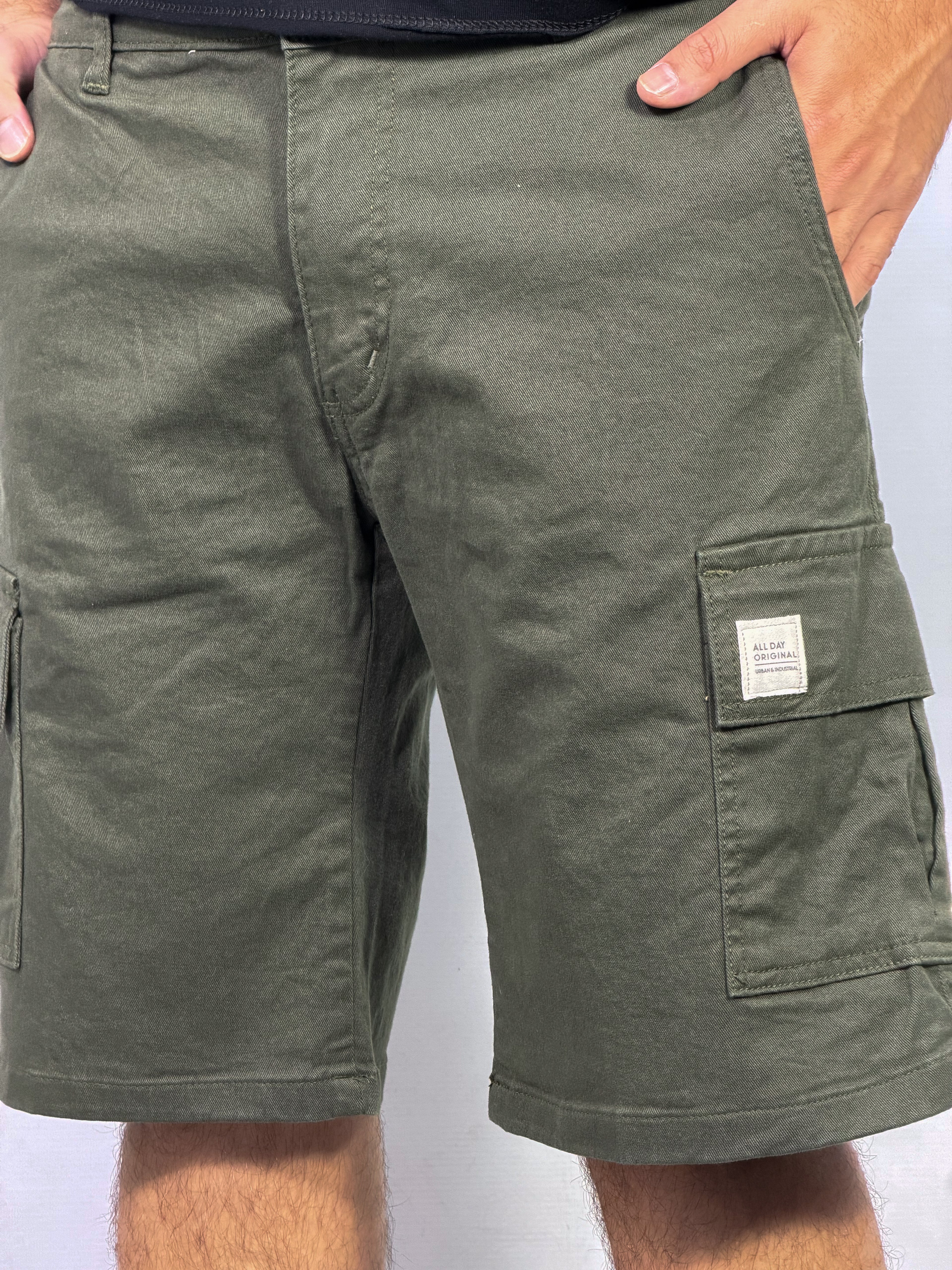 Bermuda Cargo ALL DAY