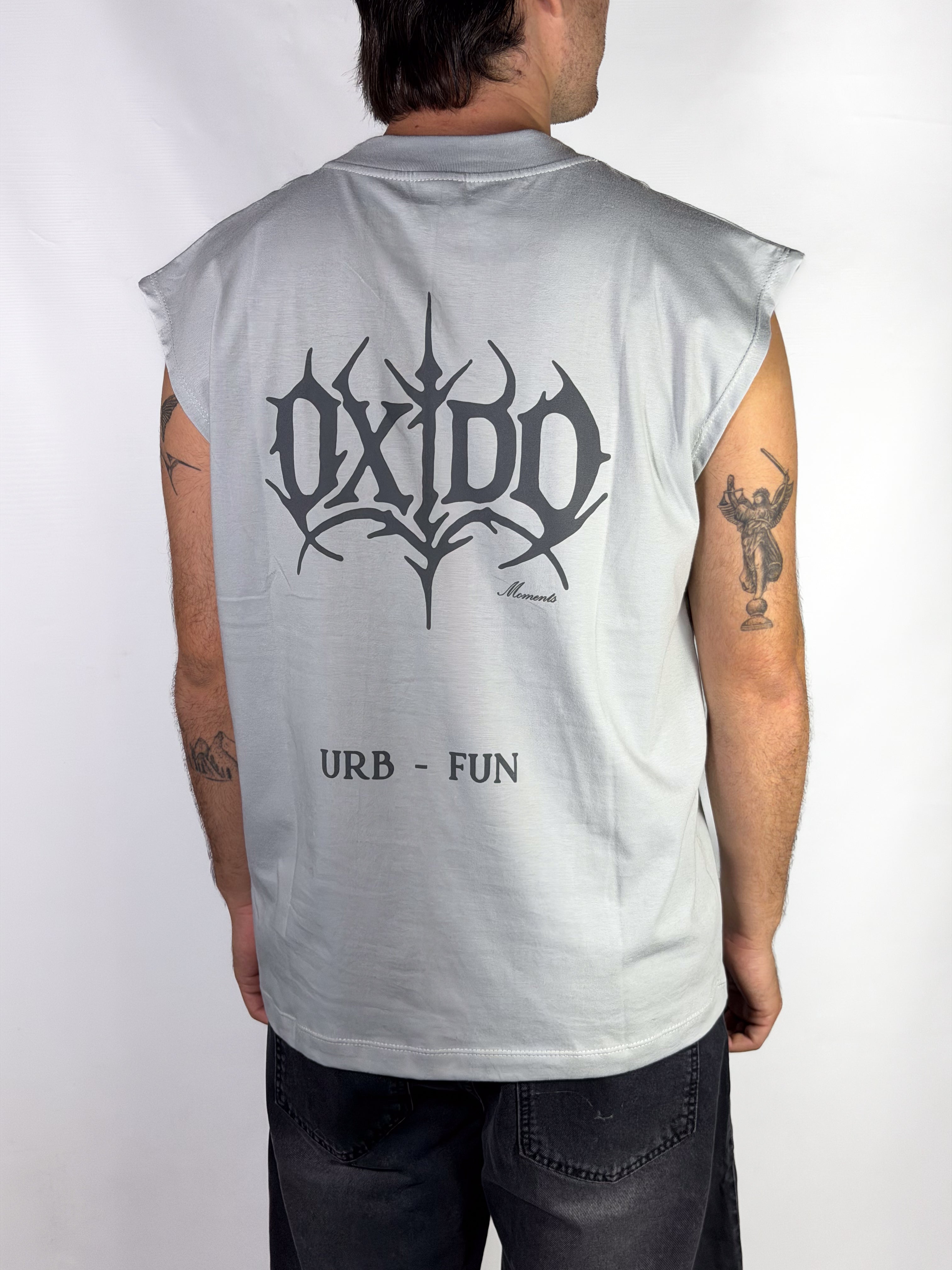 Remera Sin Manga Oxid